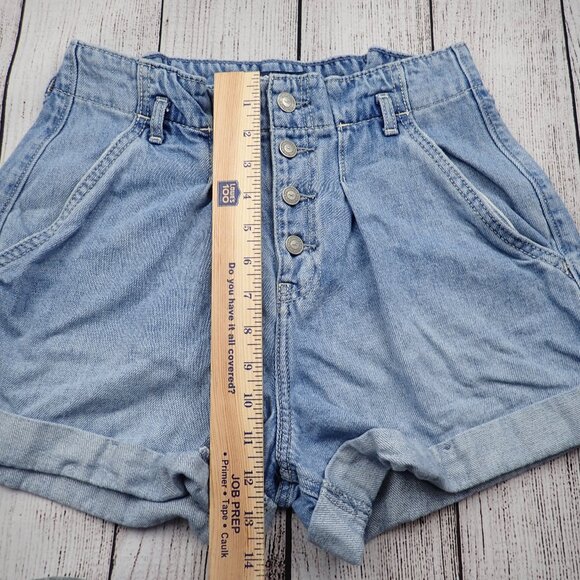 HOLLISTER Size 3 / 26 Mom Shorts Curvy Ultra High Rise Paper Bag - Picture 6 of 8